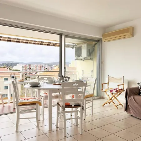 Appartement 2 Pieces Au Lavandou, Proche Plage, Avec Terrasse - Fr-1-251-860